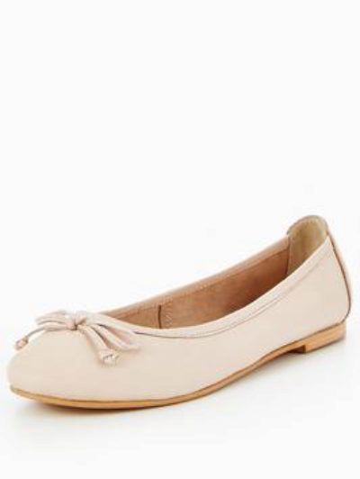 V By Very Leah Leather Bow Detail Flat Ballerina Shoe - Nude V By Very Leah Leather Bow Detail Flat Ballerina Shoe - Nude